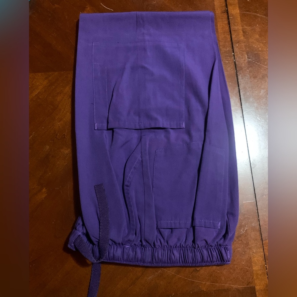 NYU student Scrubs bottoms